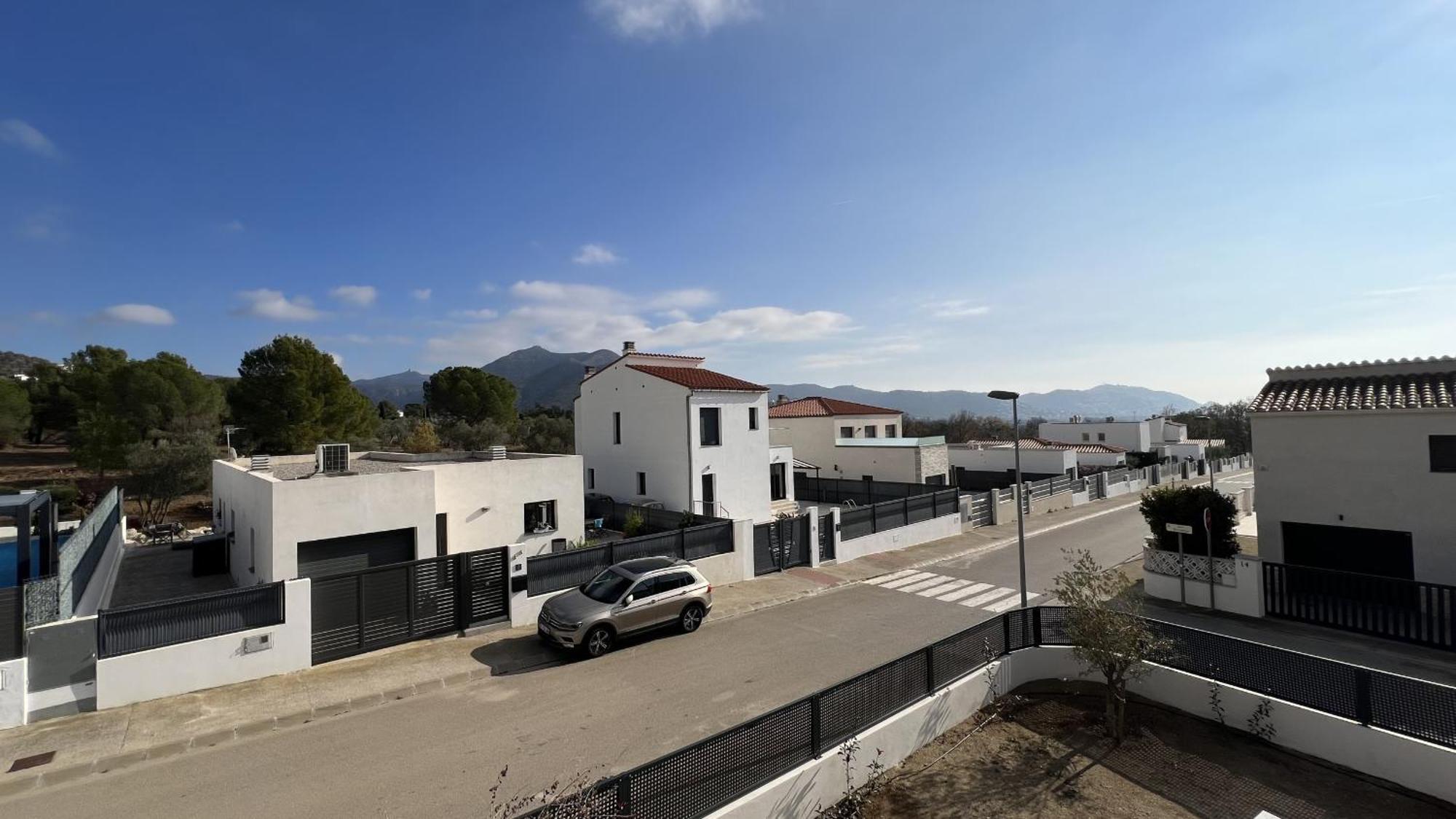 Вилла Casa Moderna Roses Con Piscina Y Jardin Mas Bosca, Roses Палау-Сабардера Экстерьер фото